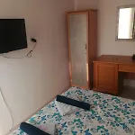 Oezmert Otel